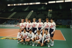 Teamfoto-dames-1991-voor-de-finale-Ned.Rusland-EK1991