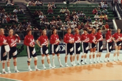 Teamfoto-dames-1991-EK-Italie-1991-line-up-halve-finale-Nederland-Italie